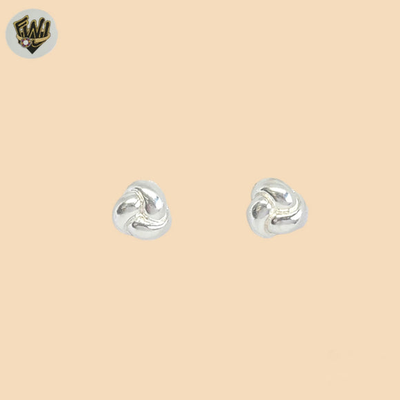 (2-3213) Plata de Ley 925 - Aretes con Nudo.