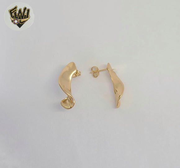 (1-1010) Laminado de Oro - Aretes Largos con Cuentas - BGO