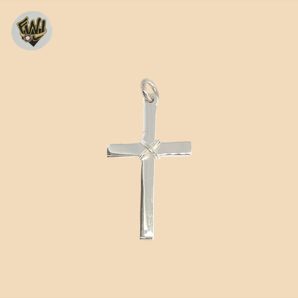 (2-1034) 925 Sterling Silver - Plain Cross Pendant.