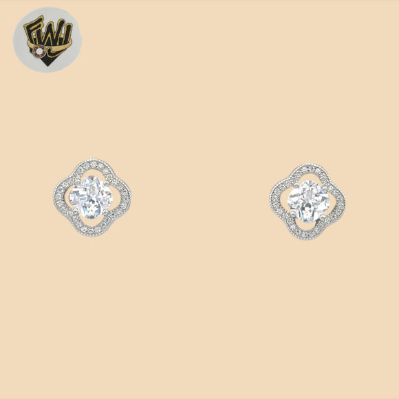 (2-3166) 925 Sterling Silver - Flower Zircon Stud Earrings.