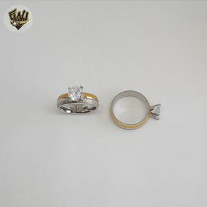 (4-0078) Acero inoxidable - Anillo para hombre con circonitas talladas.