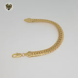 (1-0806) Gold Laminate - 10mm Curb Link Bracelet - 7.5" - BGO