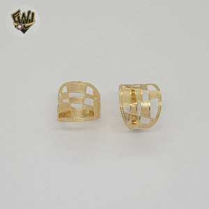 (1-3049-4) Gold Laminate - Carved Ring - BGO