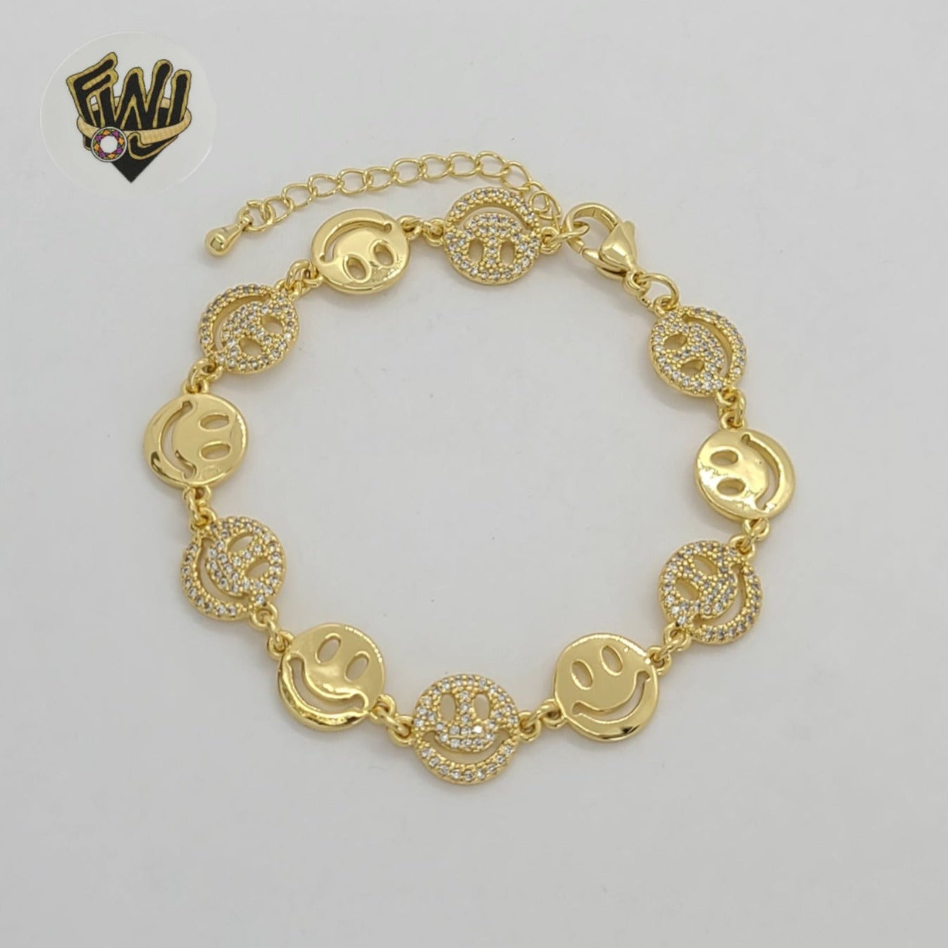 Full row Smiling face bracelet - White Gold – Bijouterie Gonin